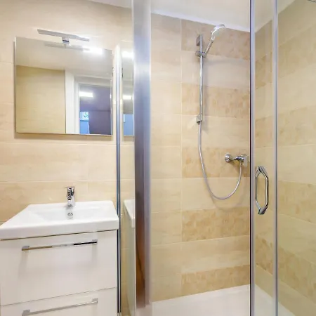 Roko By Interhome *